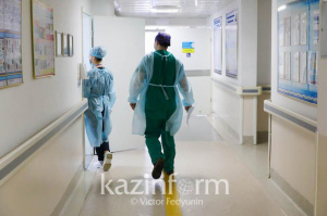 Алматыда коронавирус жұқтырғандардың 36% — жастар