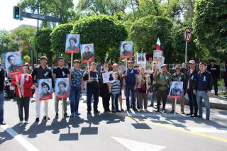 День победы-радость со слезами на глазах...