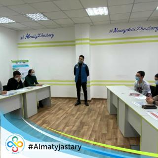 Наурызбай ауданы Жастар ресурстық орталығының ұйымдастыруымен «Тәуелсіздік жолында» тақырыбына дебат өткізілді