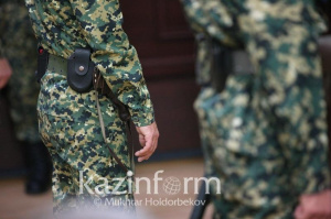 Сенатор әскери қызметшілерді әлеуметтік қорғауды күшейтуді ұсынды