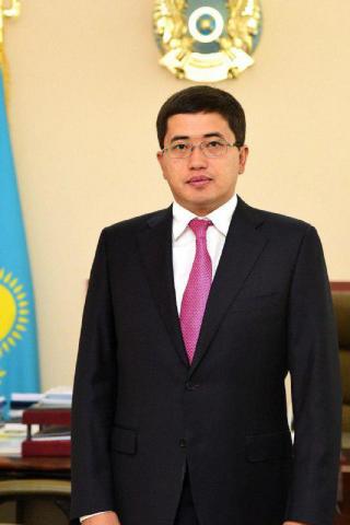 Еңбек министрлігі түсіндіреді: Қалай жұмысқа тұруға болады
